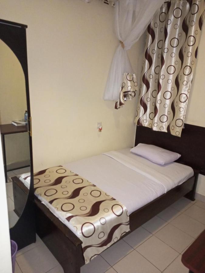 Beach View Hotel - Kisumu Exteriör bild