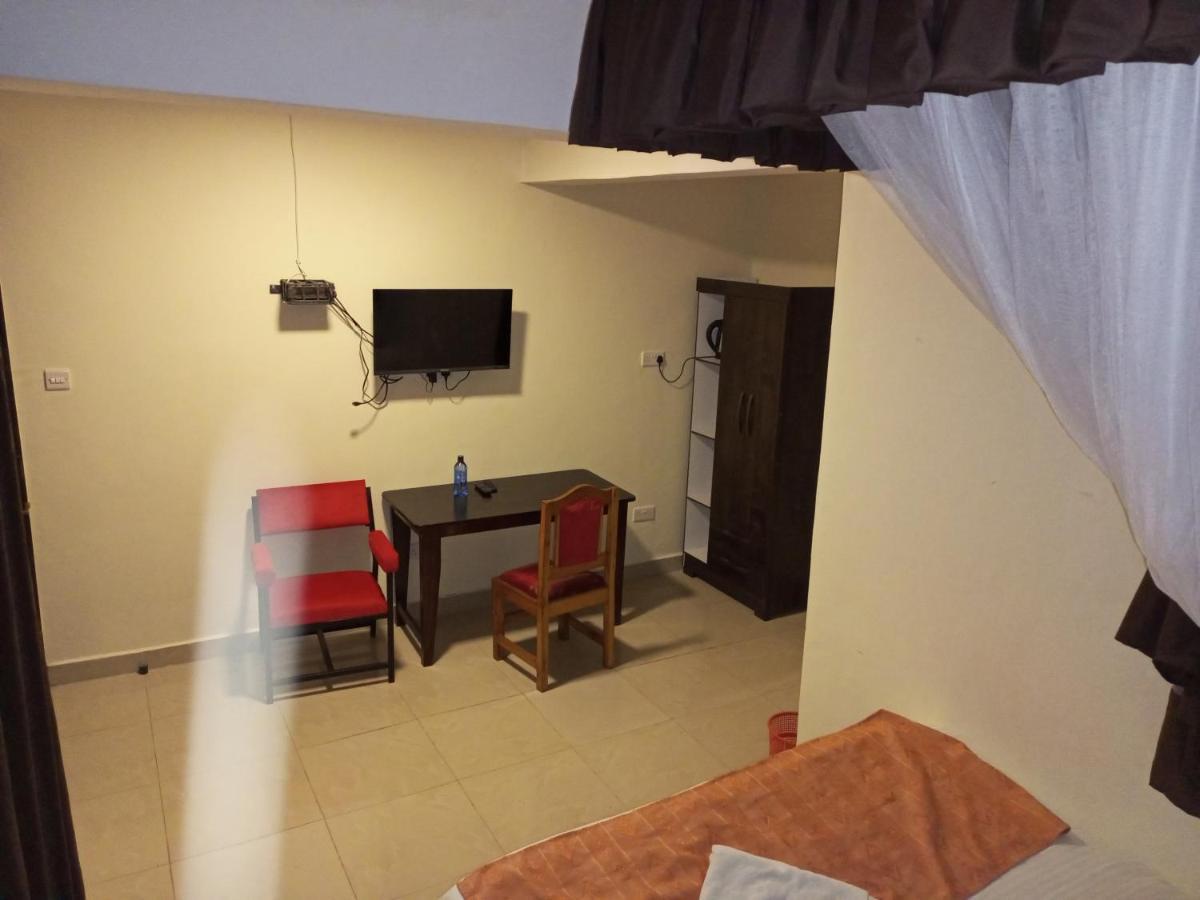 Beach View Hotel - Kisumu Exteriör bild